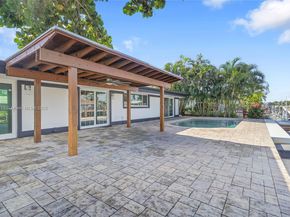 351 SE 16th Ave, Pompano Beach FL 33060
