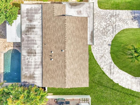 351 SE 16th Ave, Pompano Beach FL 33060