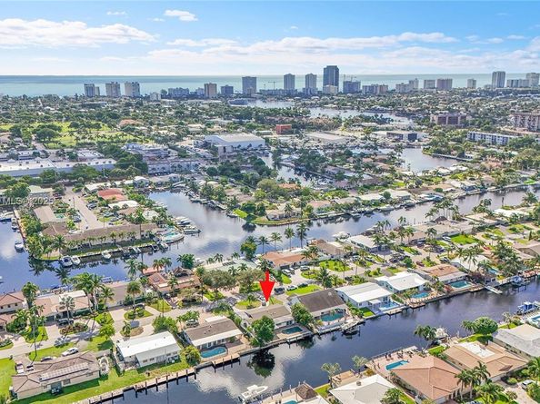 351 SE 16th Ave, Pompano Beach FL 33060