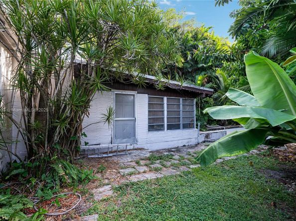 12800 Griffing Blvd, North Miami FL 33161