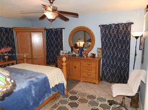 1040 NW 149th St, Miami FL 33168