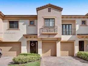 4749 N Grand Cypress Cir N, Coconut Creek FL 33073