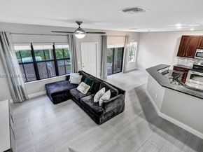 4749 N Grand Cypress Cir N, Coconut Creek FL 33073