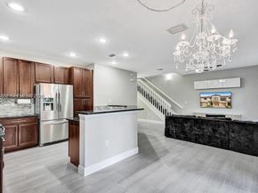 4749 N Grand Cypress Cir N, Coconut Creek FL 33073