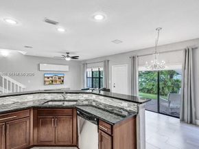 4749 N Grand Cypress Cir N, Coconut Creek FL 33073