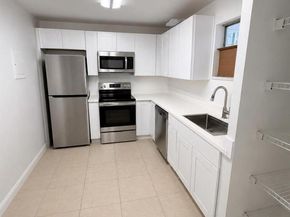4215 N University Drive 112, Sunrise FL 33351