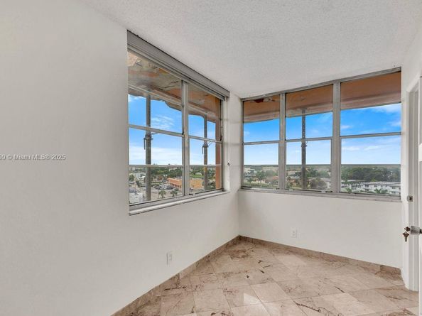 2025 NE 164th St 716, North Miami Beach FL 33162