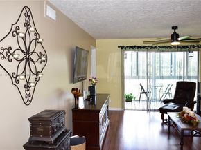 9320 Sunrise Lakes Blvd 306, Sunrise FL 33322