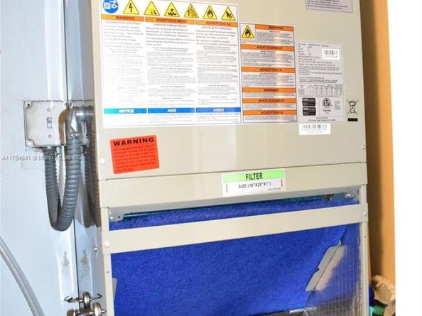 9320 Sunrise Lakes Blvd 306, Sunrise FL 33322