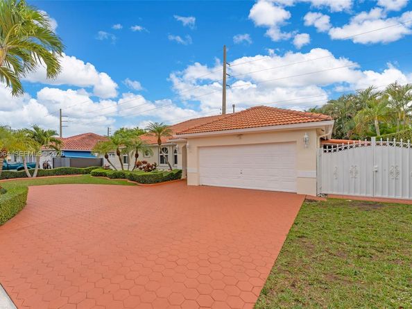 14920 SW 151st Ter, Miami FL 33196