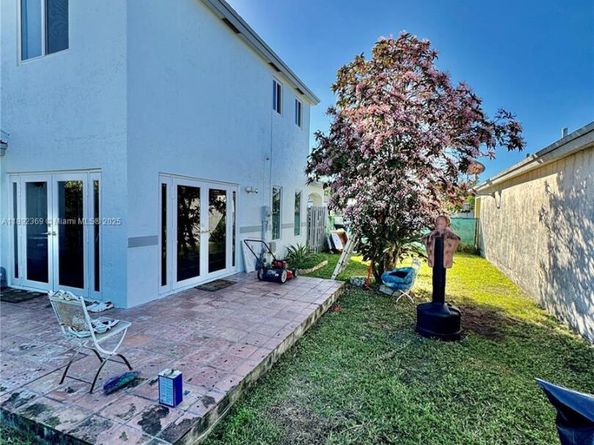14031 SW 161st Ter, Miami FL 33177