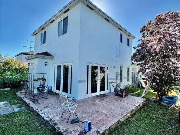 14031 SW 161st Ter, Miami FL 33177