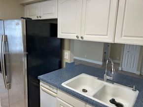 301 SW 86th Ave 102, Pembroke Pines FL 33025