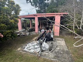 85 NW 52nd St, Miami FL 33127