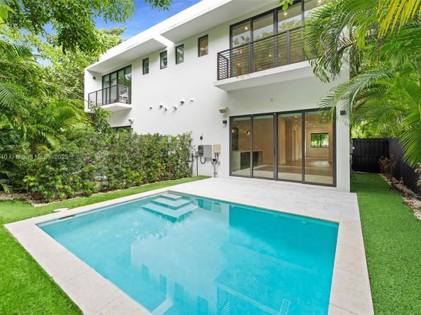3130 & 3132 Plaza St, Miami FL 33133