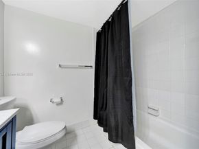 2620 S University Dr 109, Davie FL 33328