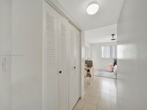 2620 S University Dr 109, Davie FL 33328