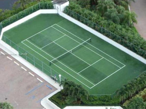 3802 NE 207th St 601, Aventura FL 33180