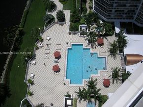 3802 NE 207th St 601, Aventura FL 33180