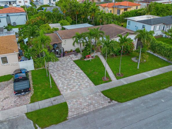 8341 SW 27th Ln, Miami FL 33155