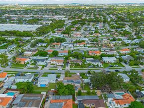 8341 SW 27th Ln, Miami FL 33155