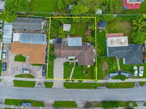 8341 SW 27th Ln, Miami FL 33155