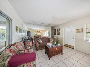 8341 SW 27th Ln, Miami FL 33155