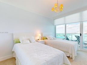 5025 Collins Ave 2206, Miami Beach FL 33140