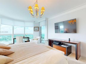 5025 Collins Ave 2206, Miami Beach FL 33140