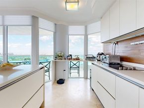 5025 Collins Ave 2206, Miami Beach FL 33140