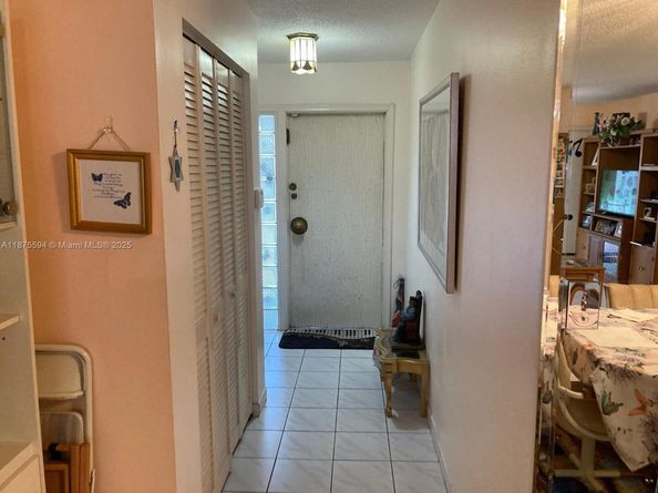 8124 SW 81st Ter, Miami FL 33143