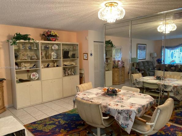 8124 SW 81st Ter, Miami FL 33143