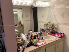 8124 SW 81st Ter, Miami FL 33143