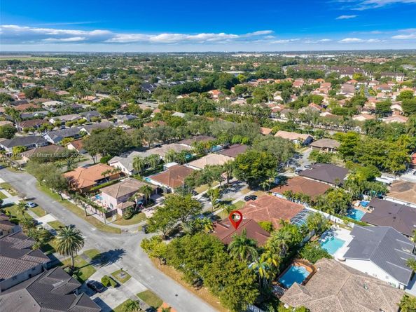 11321 SW 152nd Pl, Miami FL 33196