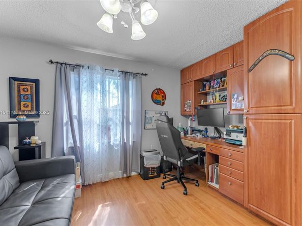 11321 SW 152nd Pl, Miami FL 33196