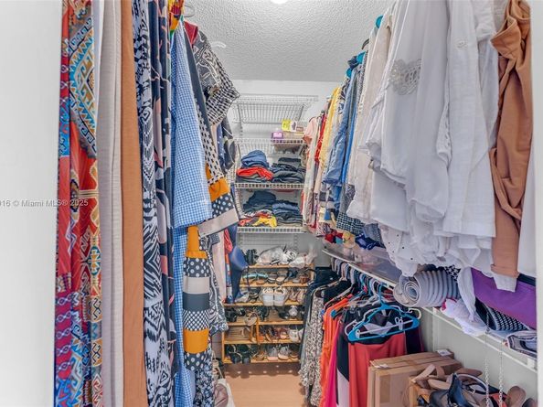 11321 SW 152nd Pl, Miami FL 33196