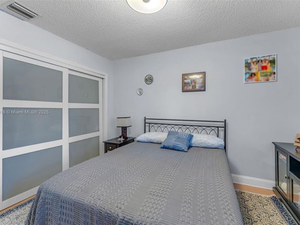 11321 SW 152nd Pl, Miami FL 33196