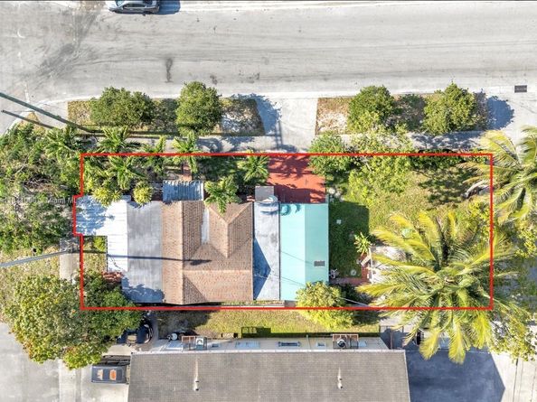 190 W 27th St, Hialeah FL 33010