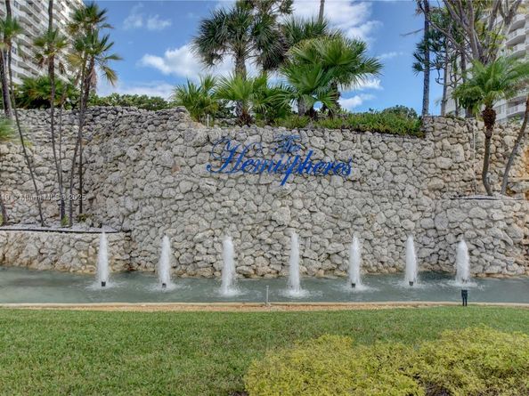 1980 S Ocean Dr 9M, Hallandale Beach FL 33009