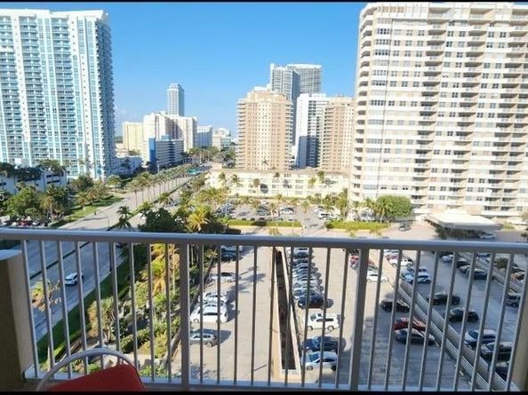 1980 S Ocean Dr 9M, Hallandale Beach FL 33009