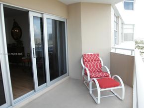 1980 S Ocean Dr 9M, Hallandale Beach FL 33009