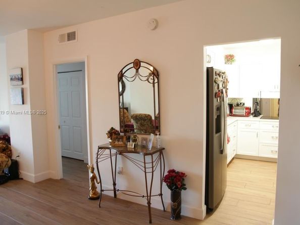 1980 S Ocean Dr 9M, Hallandale Beach FL 33009