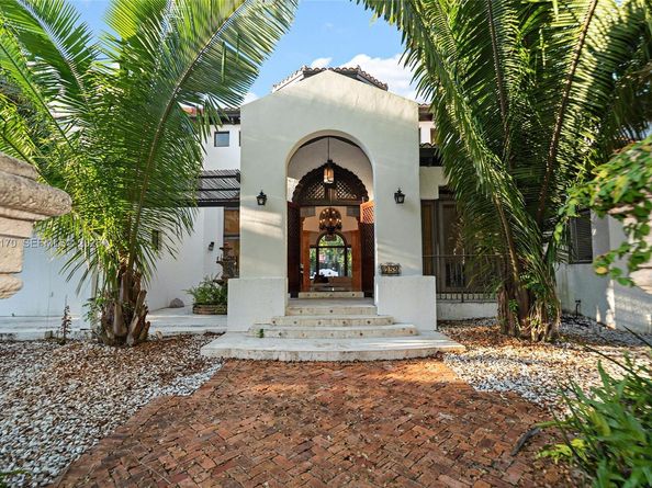 1253 Sorolla Ave, Coral Gables FL 33134
