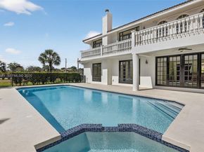 12360 SW 1st St, Plantation FL 33325