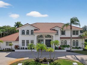 12360 SW 1st St, Plantation FL 33325