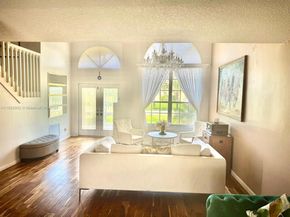 18249 SW 3rd St, Pembroke Pines FL 33029