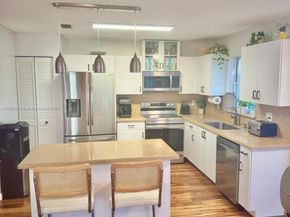 18249 SW 3rd St, Pembroke Pines FL 33029