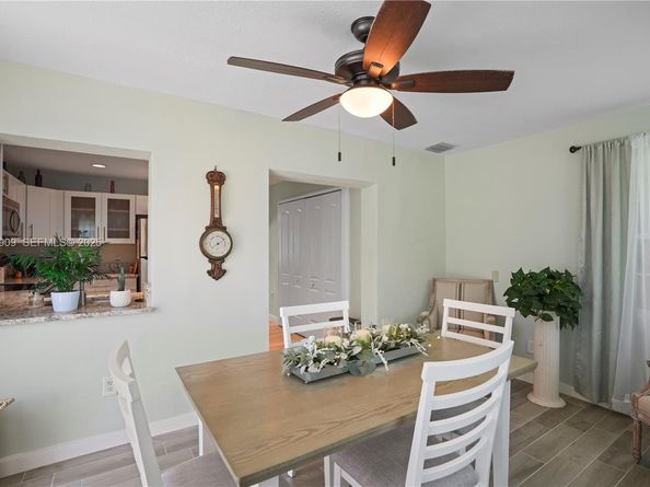 142 NW 10th Ct, Boynton Beach FL 33426