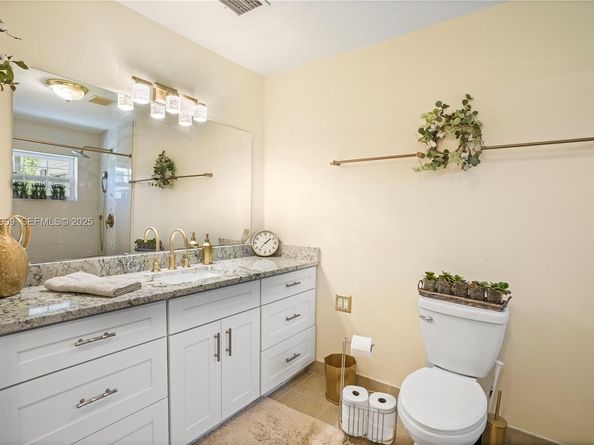 142 NW 10th Ct, Boynton Beach FL 33426