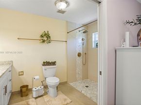 142 NW 10th Ct, Boynton Beach FL 33426